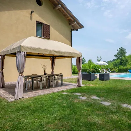 Holiday home Casa Nocciola By Interhome Ferrere
