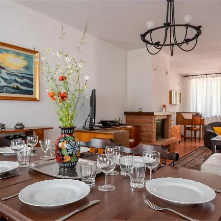 Casa Nocciola By Interhome Holiday home